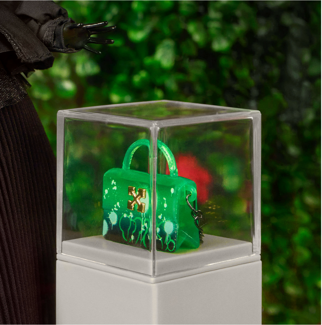 Symphanee Midnight Doll - Monster High: Off-White c/o Mattel Creations