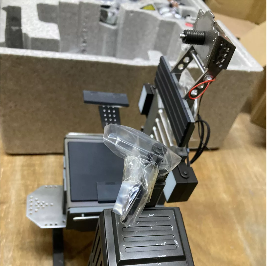 Robocop with Mechanical Chair 1/6 - Robocop Hot Toys