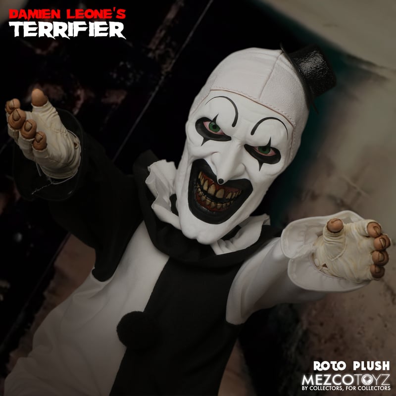 Art The Clown Roto Plush Doll - Damien Leone's: Terrifier Mezco Toyz