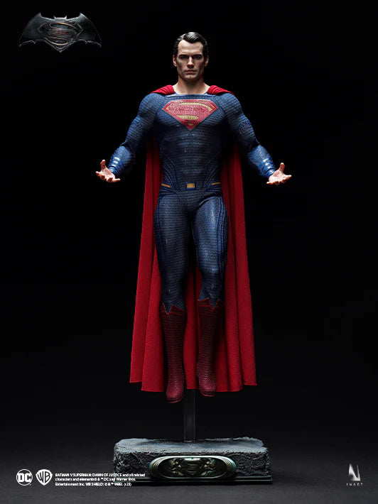 Superman (Standard) 1/6 - Dc: Batman v Superman Down of Justice InArt