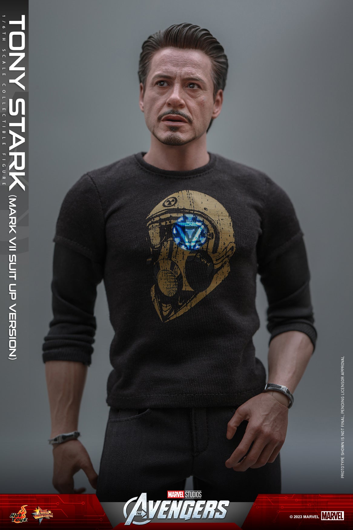 Tony Stark (Mark VII Suit Up Version) 1/6 Marvel: The Avengers Hot Toys