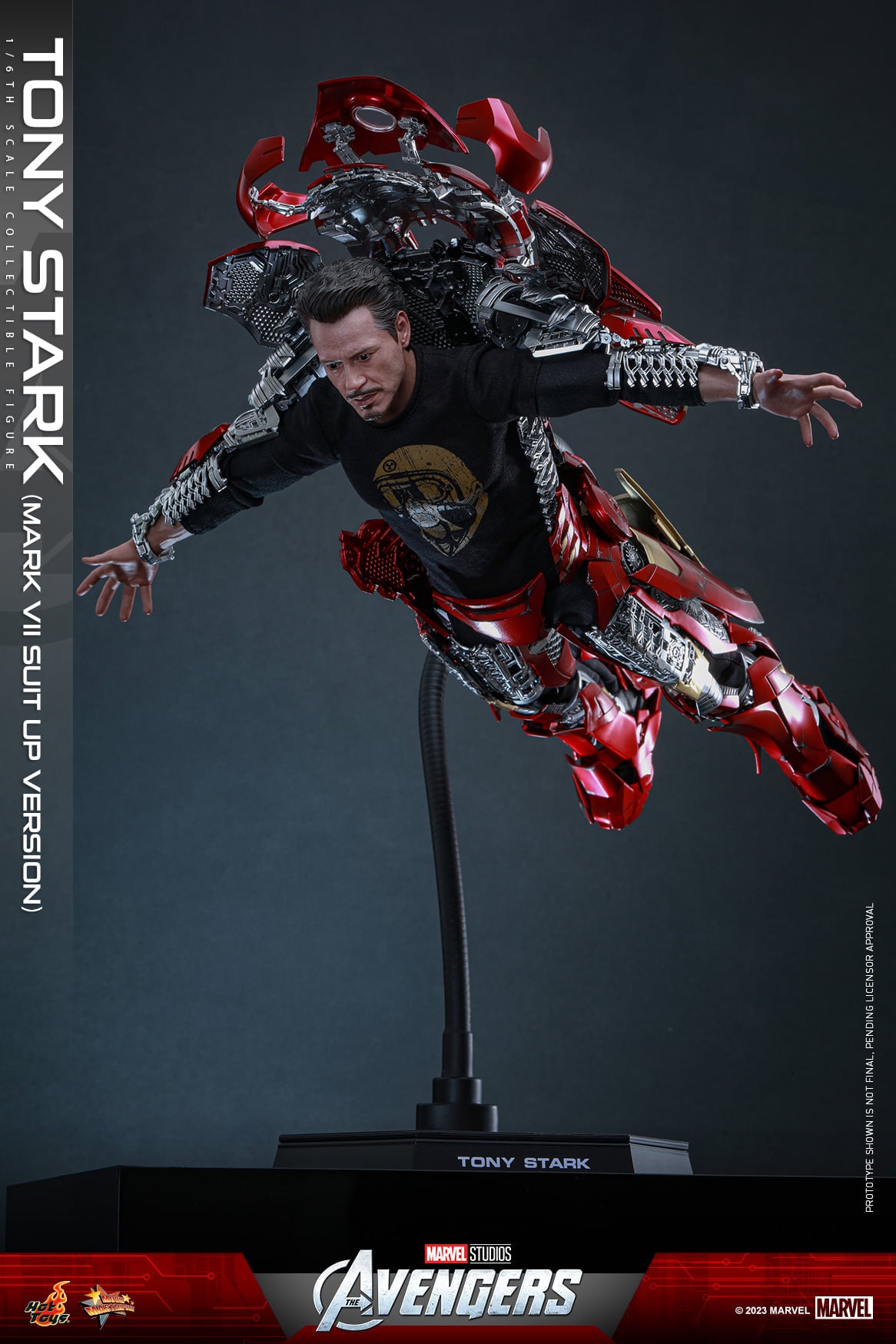Tony Stark (Mark VII Suit Up Version) 1/6 Marvel: The Avengers Hot Toys