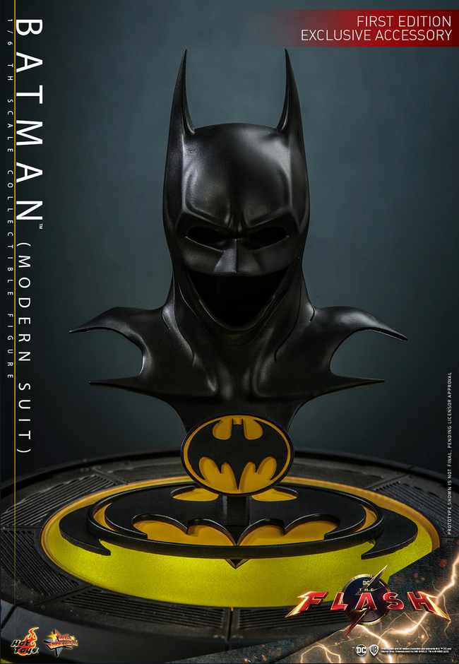 Batman Modern Suit (2023 First Edition) 1/6 - The Flash Dc Hot Toys
