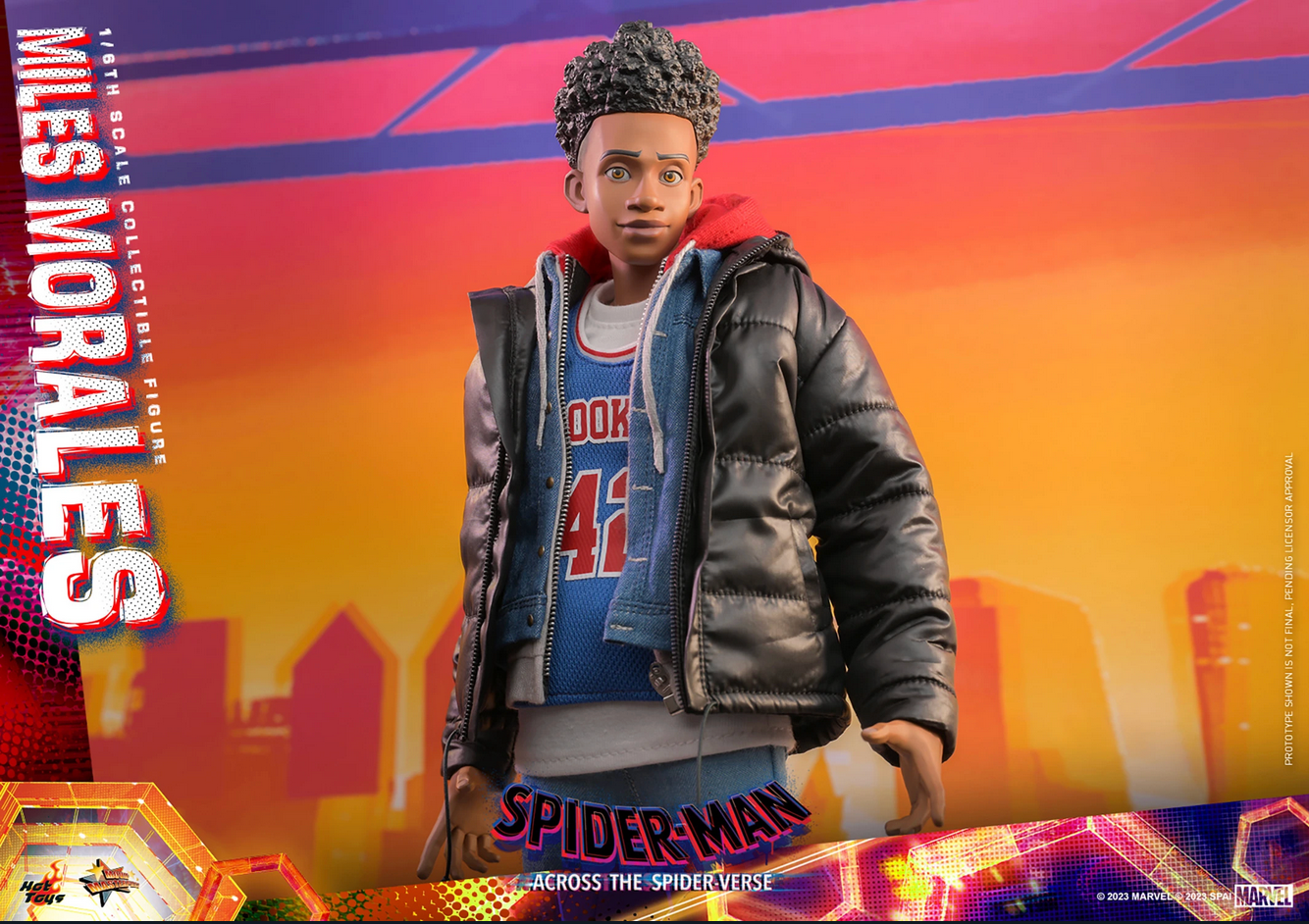 Miles Morales 1/6 - Marvel Spider-Man: Across the Spiderverse Hot Toys