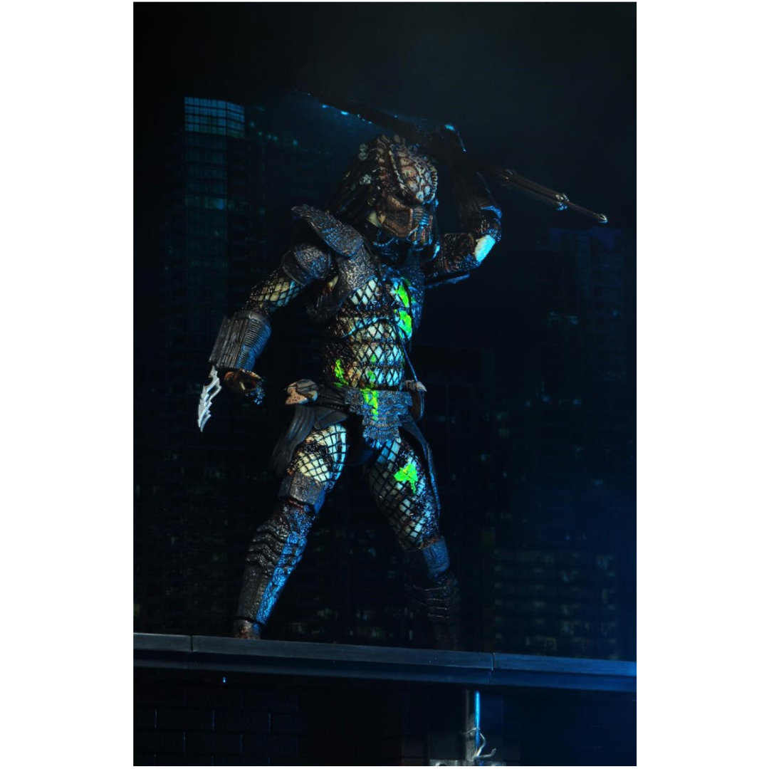 City Hunter Battle Damaged Predator Ultimate - Predator 2 NECA