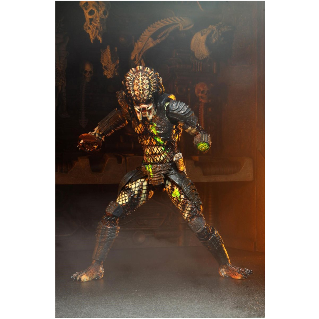 City Hunter Battle Damaged Predator Ultimate - Predator 2 NECA