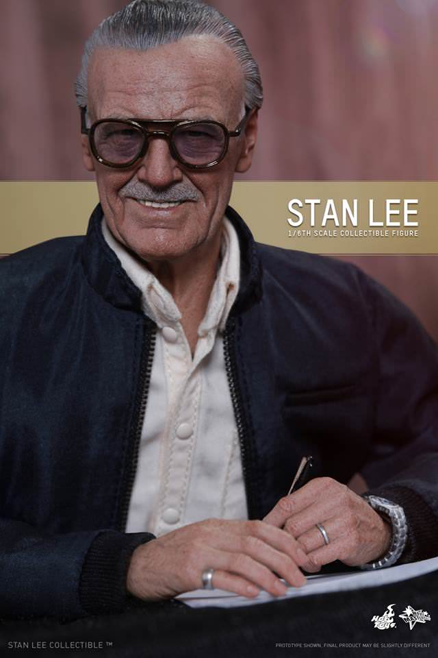 Stan Lee 1/6 - Marvel Comics Universe Hot Toys
