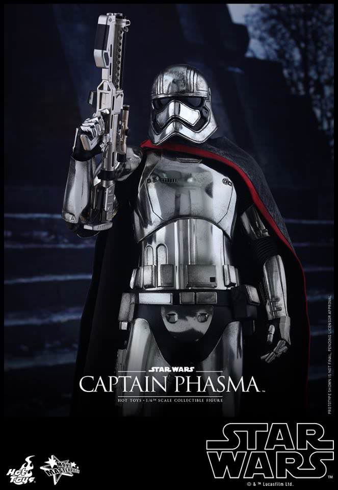 Captain Phasma 1/6 - Star Wars: The Force Awakens Hot Toys