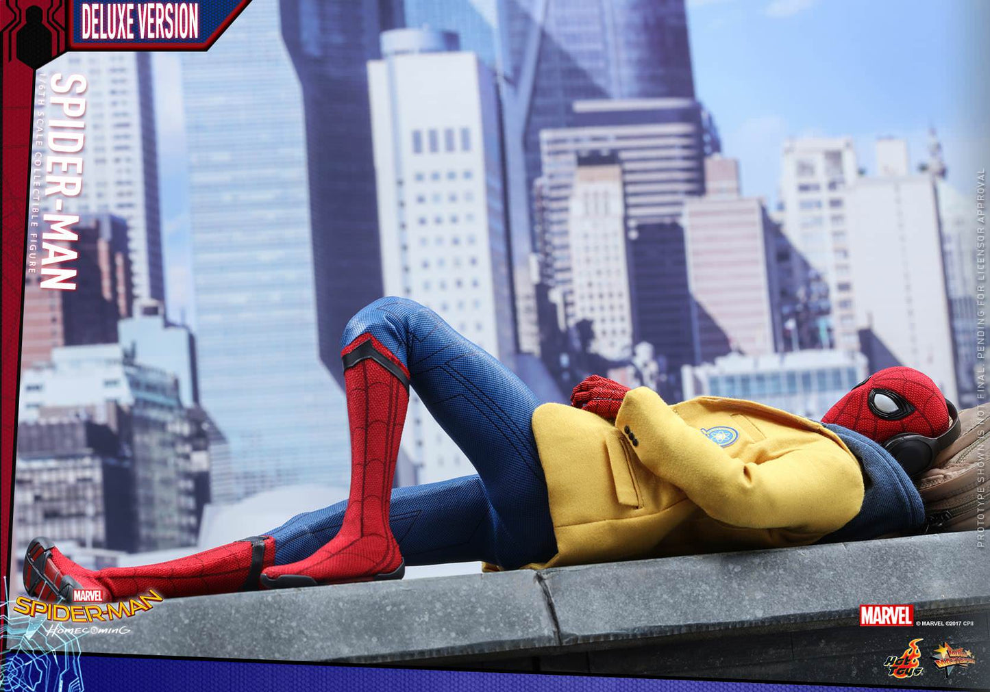 Spider-Man Deluxe 1/6 - Spider-Man: Homecoming Hot Toys