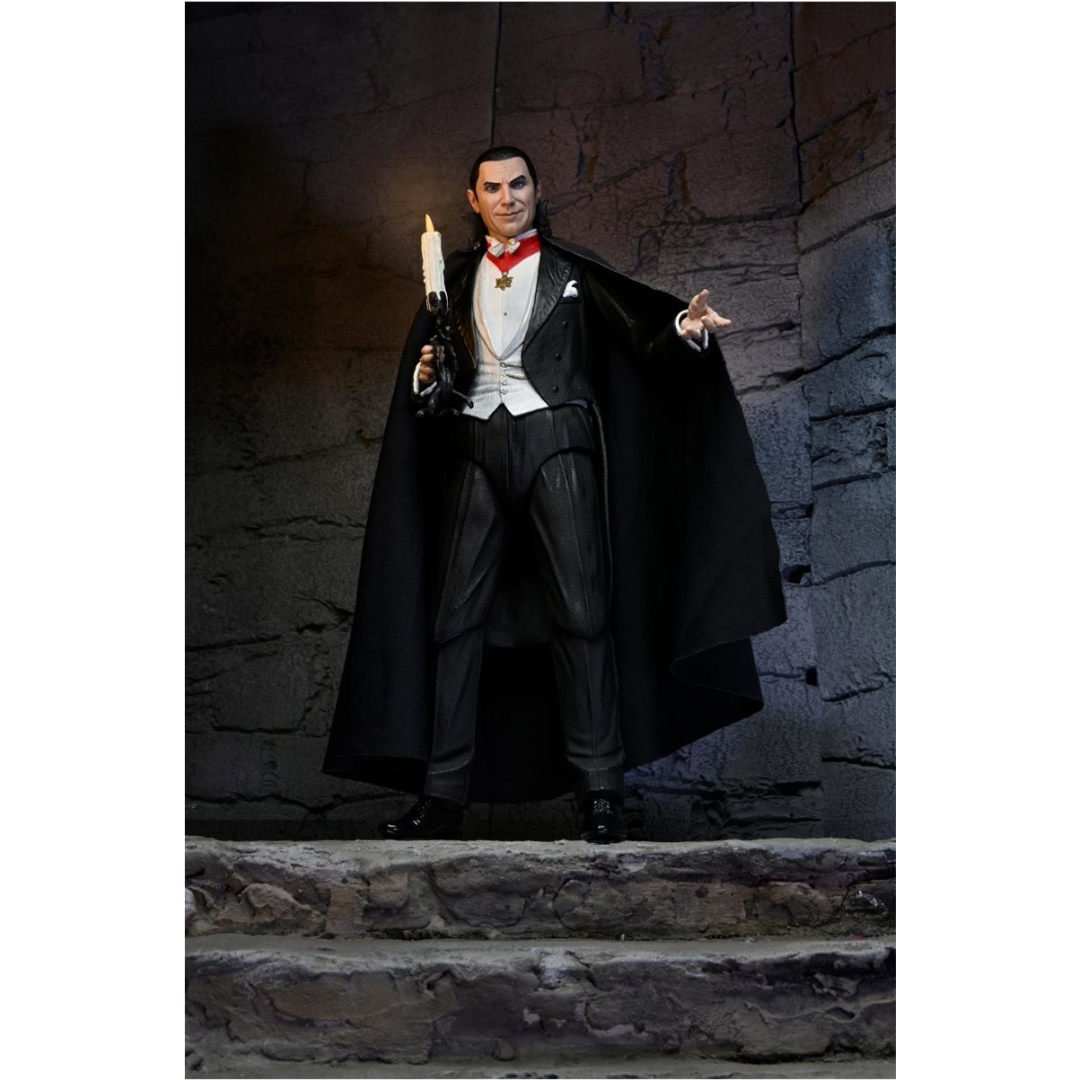 Dracula Ultimate (Transylvania) - Universal Monsters NECA