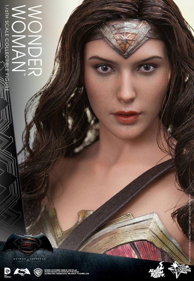 Wonder Woman 1/6 - Dc: Batman v Superman Hot Toys