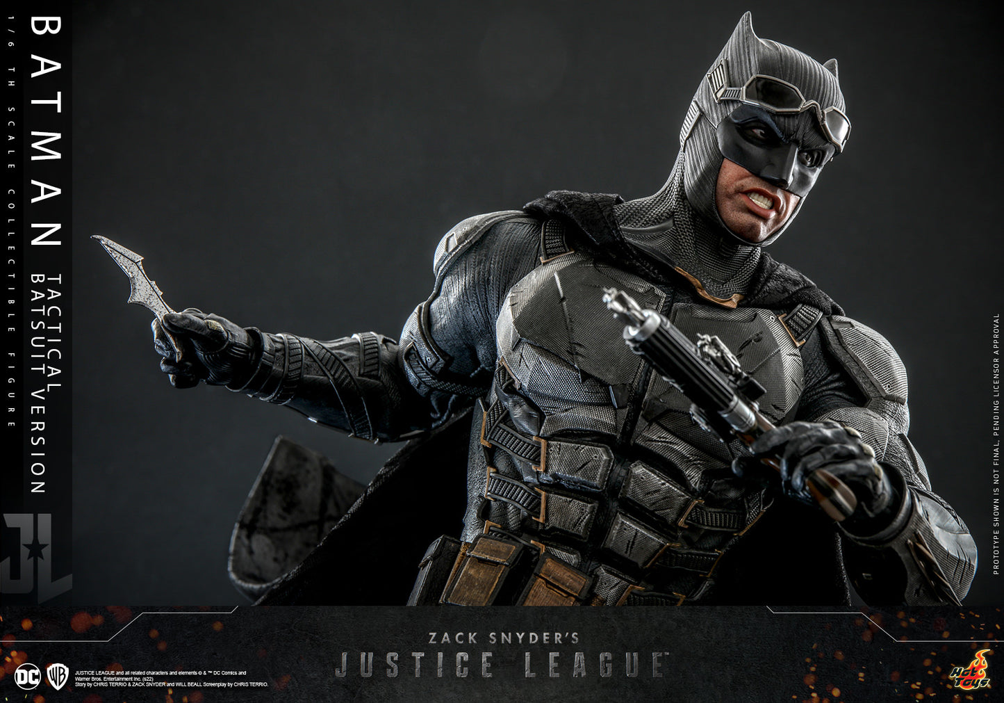 Batman Tactical Bat-Suit 2.0 1/6 - Zack Snyder's Justice League Hot Toys
