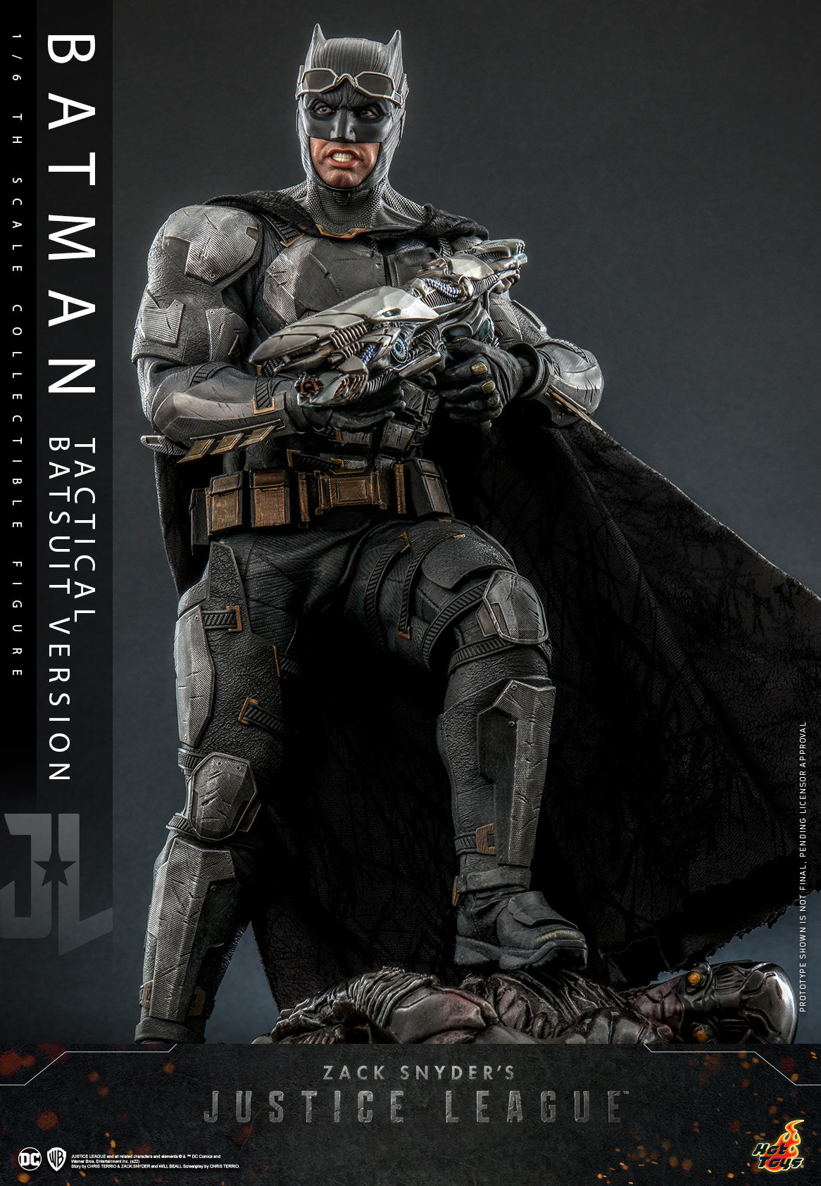 Batman Tactical Bat-Suit 2.0 1/6 - Zack Snyder's Justice League Hot Toys