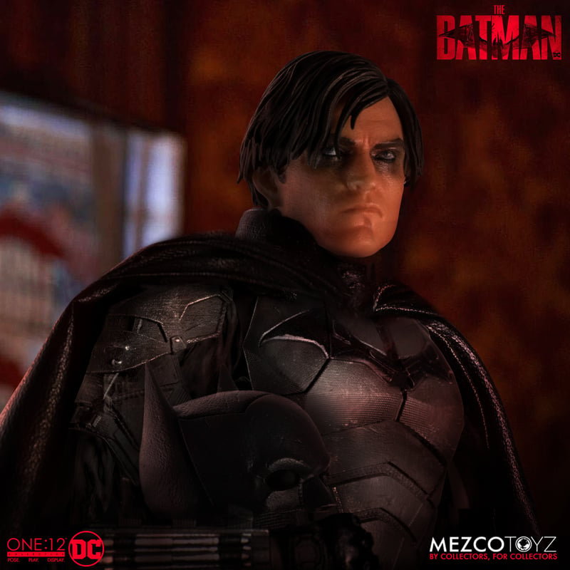 The Batman One:12 - Dc: The Batman Mezco Toyz