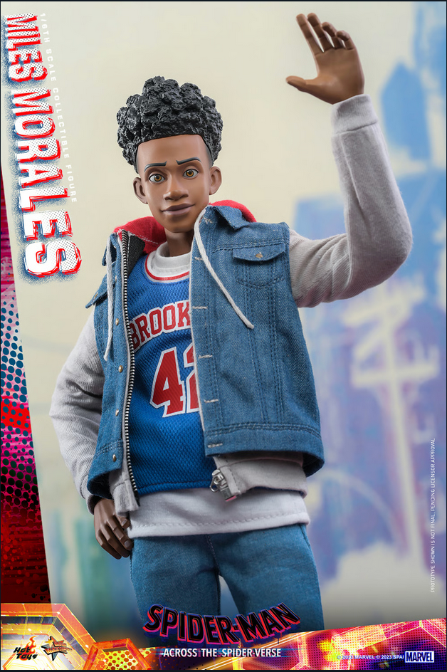 Miles Morales 1/6 - Marvel Spider-Man: Across the Spiderverse Hot Toys