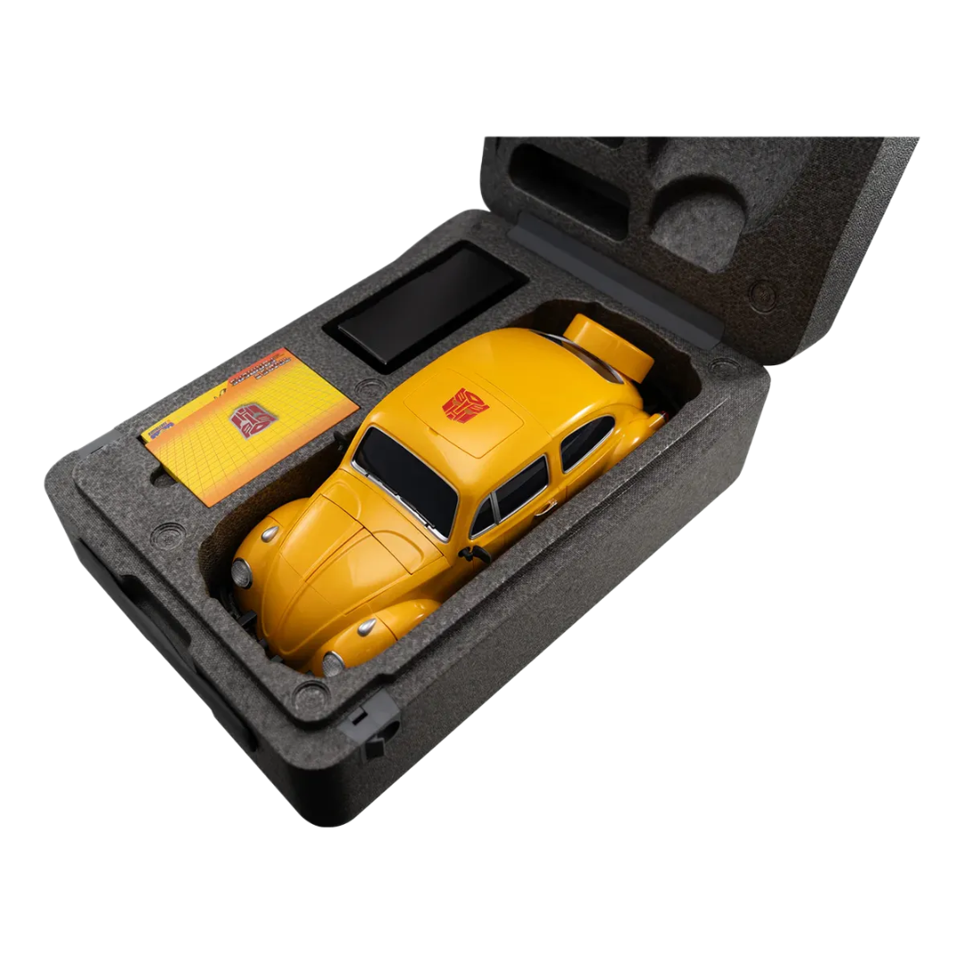 Bumblebee G1 Flagship Auto-Converting Robot - Transformers Robosen