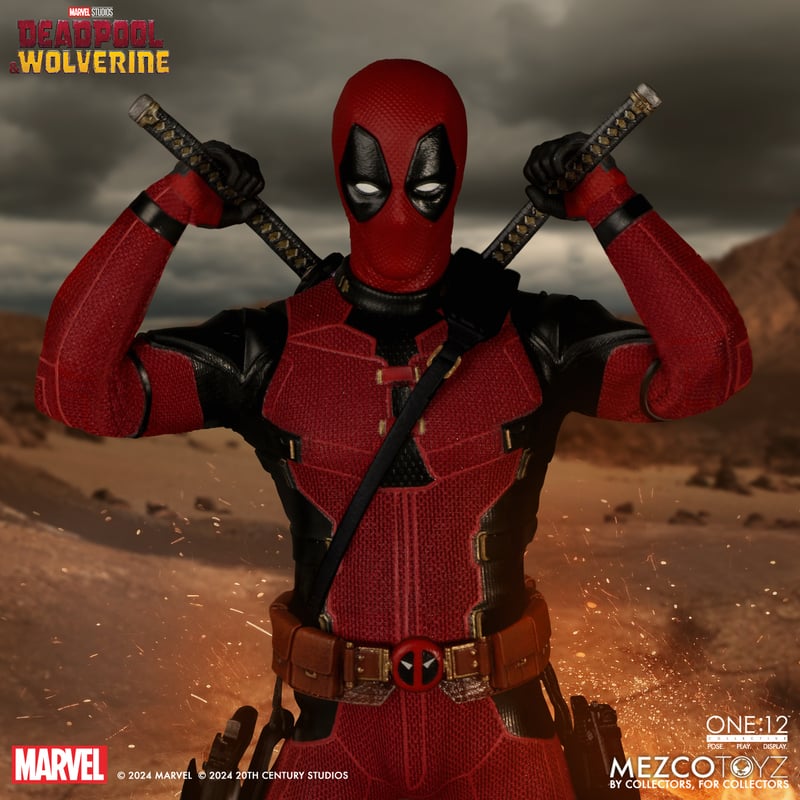 Deadpool Deluxe One:12 - Marvel: Deadpool and Wolverine Mezco Toyz