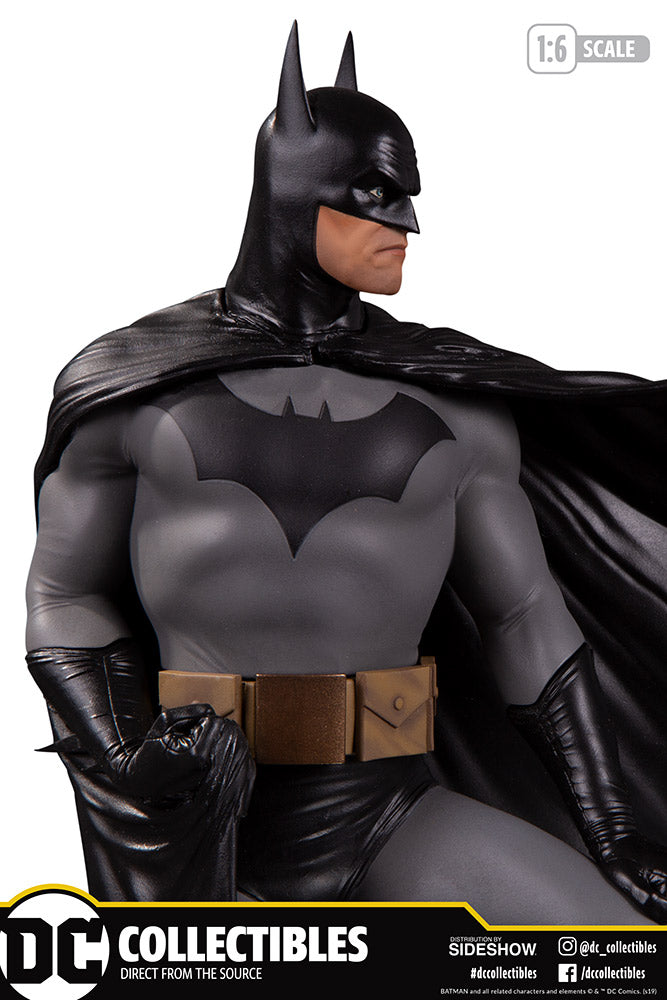 Batman Deluxe by Alex Ross Statue 1/6 - Designer Series DC Collectibles