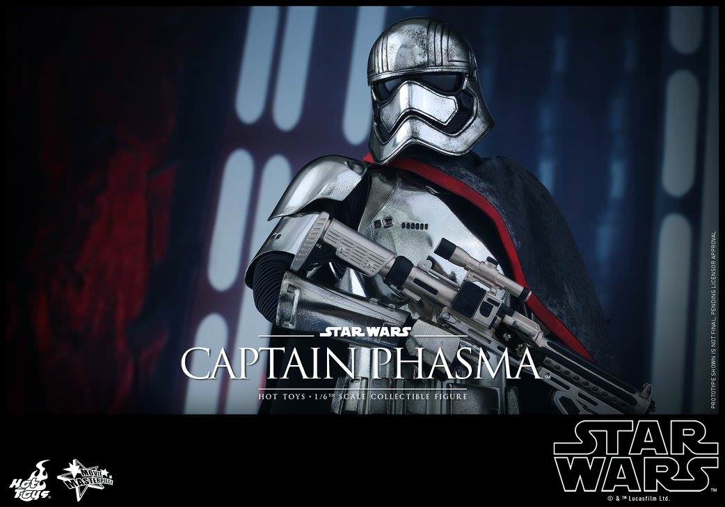 Captain Phasma 1/6 - Star Wars: The Force Awakens Hot Toys