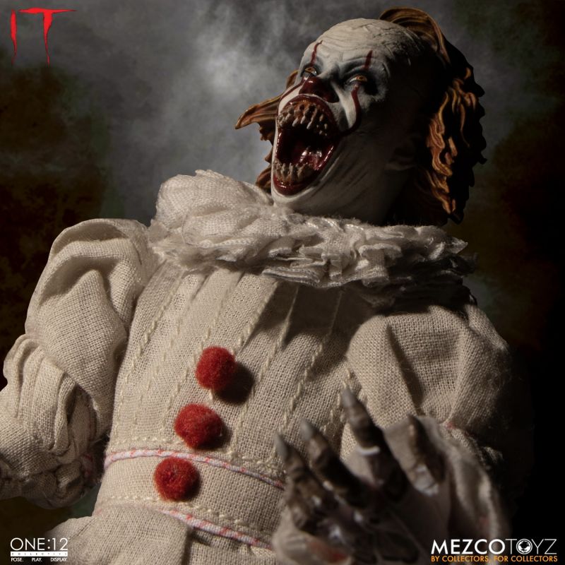 Pennywise One:12 - IT (2017) Mezco Toyz